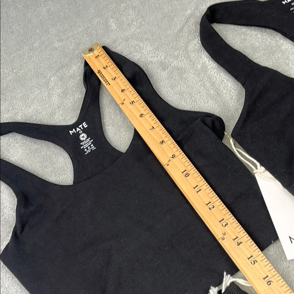 NEW MATE The Label XS Black Pink 4 PC Set, Bra, Tank, Leggings, Shorts - Picture 4 of 16